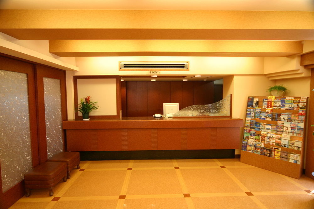 Hotel Maruki Наха Екстериор снимка